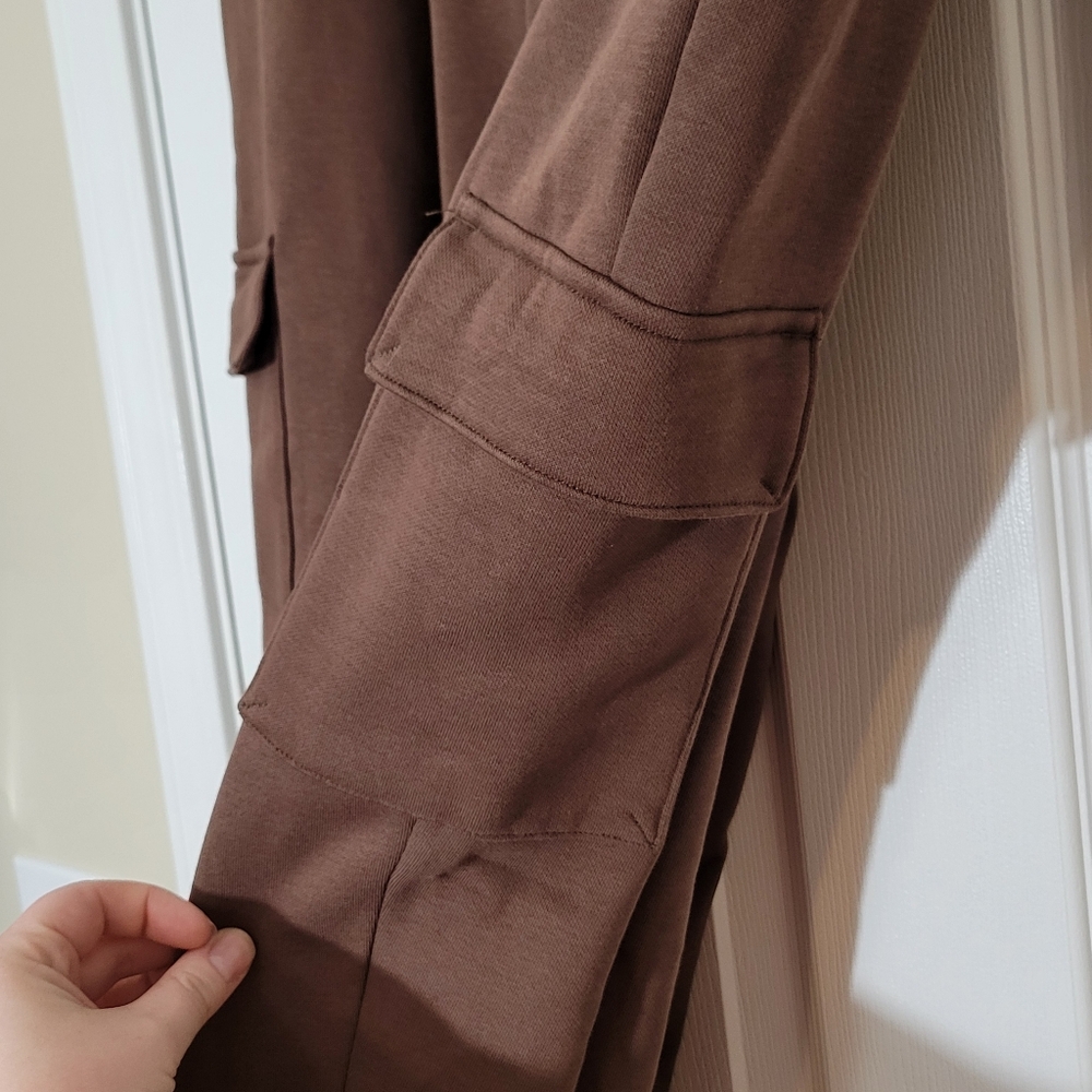 NWT PUMA Warm Brown Mid Rise Straight Active Cargo Pant Size XXL - Picture 4 of 8
